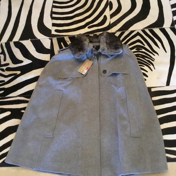 Burberry wool and rabbit fur cape size L New (2x)